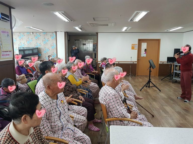 음악치료/노래자랑