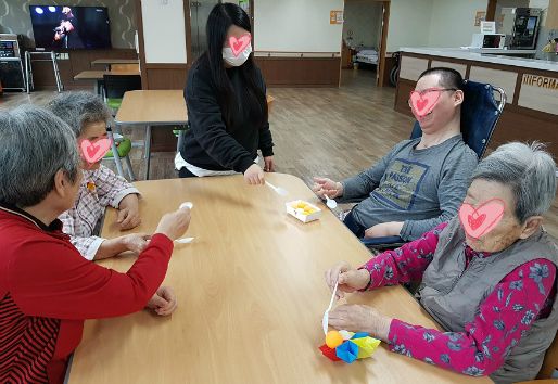 탁구공옮기기