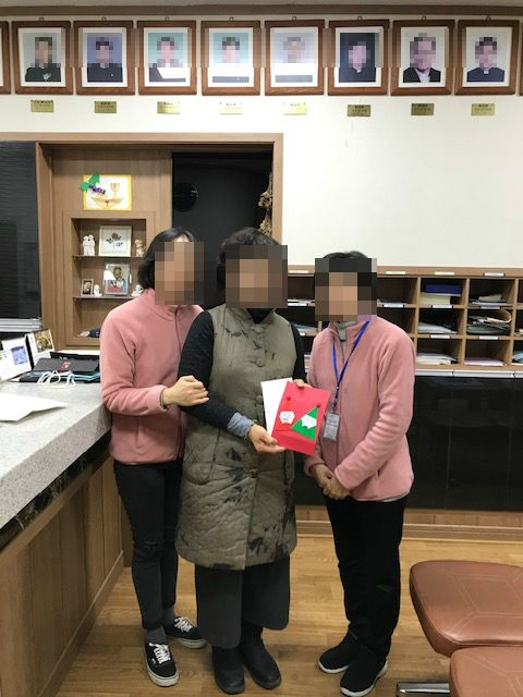 만덕성당에 기부금 전달을 하였습니다.